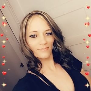 Meet your Posher, Crystal l